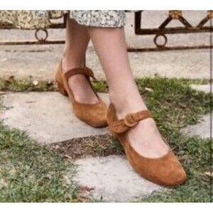 Doen Women's Sailor Mary Jane Low Heel Shoe size 37/7 Genuine Suede Tan